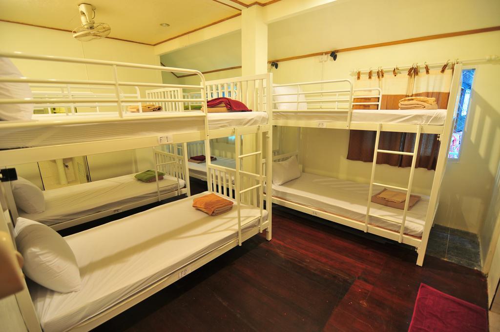 October Hostel Koh Koh Phi Phi Don Chambre photo